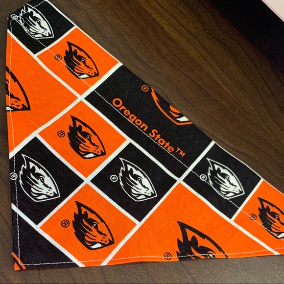 Over the collar dog bandana - Picture 1 of 1